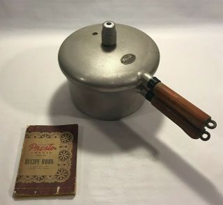 Vintage Presto Model 40 Pressure Cooker 4 Qt Wood Handles.