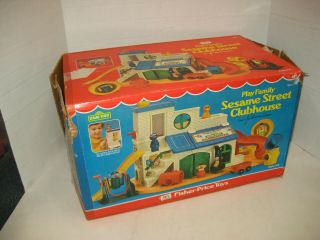 Vintage Fisher Price Little People 937 Sesame Street Clubhouse