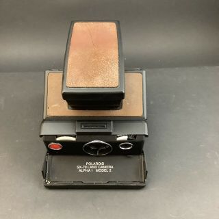 Polaroid SX - 70 Alpha 1 Model 2 Land Camera 8