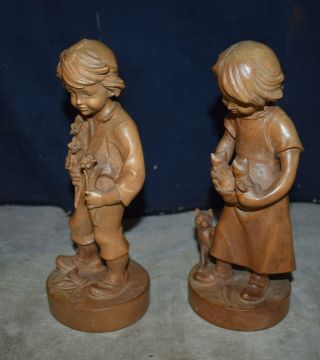 MAGNIFICENT VINTAGE PAIR ANRI WOOD CARVED TALL BOY AND GIRL FIGURES - FINE DETAIL 3