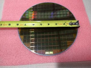 8 inch Vintage Silicon Wafer Memory Chips 4