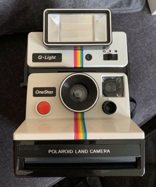 Polaroid White Rainbow One Step Instant Land Camera With Q - Light