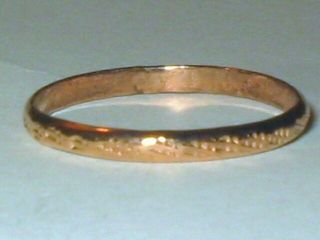 Vtg Solid 14k Red Gold Fill Victorian Style Wedding 2mm Band Ring Sz 7