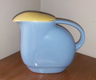 Vintage Hall Westinghouse Water Tea Refrigerator Pitcher Lid Ice Lip Blue Yellow