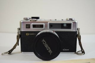 Yashica 35 GSN 35mm Film Electro Camera 1:1.  7 45mm Lens 2