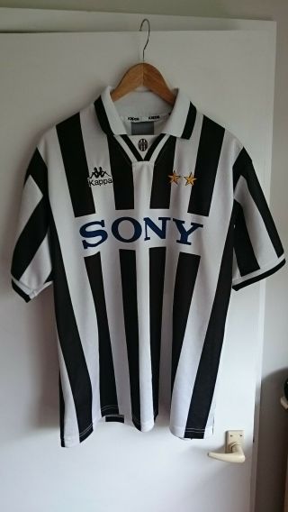 Vintage Juventus Home 1996 – 1997 Shirt Jersey Kappa | Large | Sony Black White