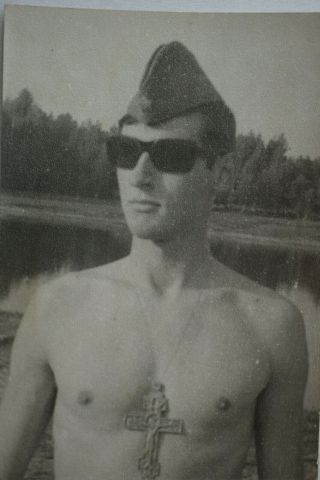 Shirtless Handsome Young Man Sodier On Beach Gay Int Vintage Photo