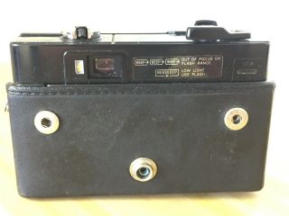 Vintage Minolta Hi - Matic AF2 Auto Focus W/ Flash 35mm Film Camera 38mm 1:2.  8 3