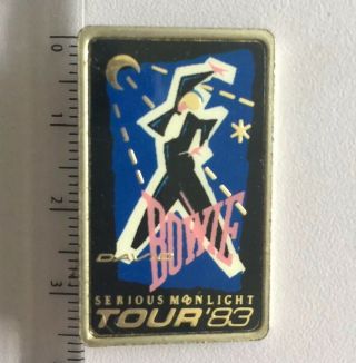 Vtg David Bowie - 1983 Serious Moonlight Tour Official Plastic Insert Pin Badge