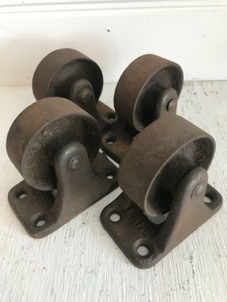 Vintage Salvaged Industrial Cast Iron Metal Caster Wheels Set Of 4 Matching 2”