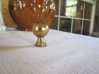 Vintage Lamp Finale 1 1/8 " Brass Ball 1 5/8 " Tall