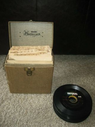 Vintage Platter Pak Vinyl Record Carrying Case & 23 Records (45) Elvis