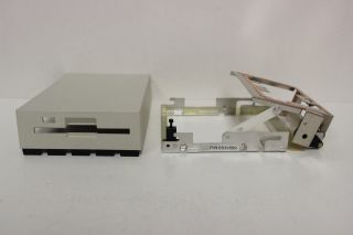 Ibm 65x1559 8573 P70 Floppy Drive Bracket With Diskette Drive Cover