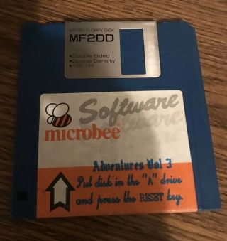 Vintage Microbee Computer - In - A - Book With 3.  5 Inch Software Diskette Parts Rep 5