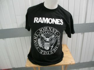Vintage 1234 The Ramones Logo Large Black T - Shirt Joey Tommy Johnny Dee Dee