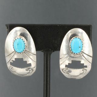 Vtg 5/8 " X 1 - 1/4 " Oval Sterling Silver Southwestern Cut - Out Turquoise Earrings