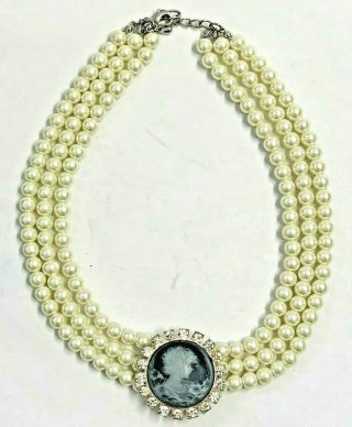 Vintage Victorian Style Pearl Necklace With Lady Cameo Pendent And Bracelet