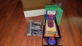 Electronic Hot Shot Basketball Arcade Game Milton Bradley 1997 Vintage W/box