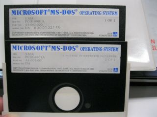 Vintage Microsoft MS - DOS 3.  3 Operation Software and User ' s Guide 2
