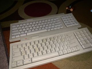 2 APPLE Keyboard II M0487 ABD Style No Cables 2