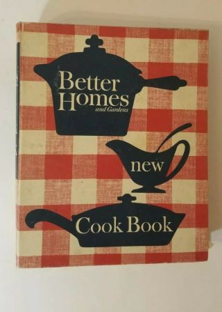 Vintage 1965 Better Homes And Gardens Cookbook.  5 Ring Binder,  Red And White