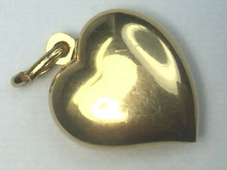 Vintage 18k Yellow Gold 3d Puffy Heart Charm Scrap Or Wear.  1.  7gm.