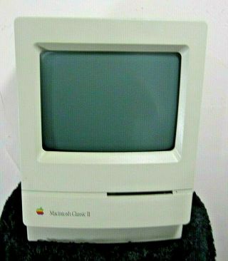 Apple Macintosh Classic Ii Vintage Desktop,  M4150 Not