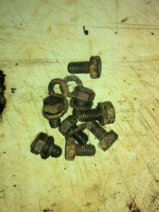 VINTAGE OLIVER 77 ROW CROP TRACTOR - FRONT HUB CAPS - an bolts 3