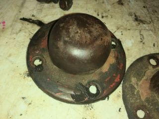 VINTAGE OLIVER 77 ROW CROP TRACTOR - FRONT HUB CAPS - an bolts 4