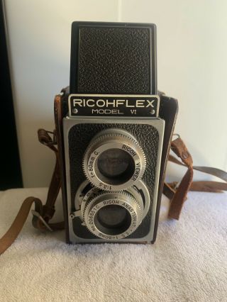 Ricohflex Model Vi W/ 1:3.  5 F=80mm Viewer & Anastigmat 1:3.  5 F=80mm Lens.