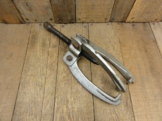 Vintage Tripod Gear Pulley Bearing Puller Old Hand Tool