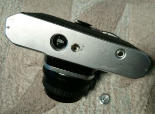 Pentax Asahi K1000 35mm SLR Film Camera Pentax - M 1:1.  7 50mm Lens 5