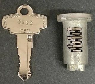 3 X Flat Key Locks For Vintage Beaver Vending Machines Parts Tubular