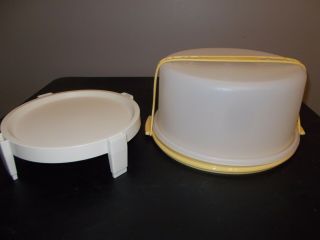 Vintage Tupperware Gold Base Cake Carrier With Handle & Stand