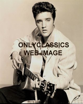 Cool Hunky Vintage Elvis Presley Playing Guitar Eye To Camera Photo Great Hair