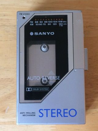 Vintage Sanyo M - G98D Stereo Radio Cassette Player Portable Walkman Collectible 6