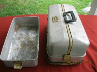 Vintage Umco 1000 A tackle box,  7 tray,  bottom box 3