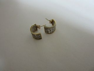 An Vintage 9.  Ct Gold & Diamonds Earrings