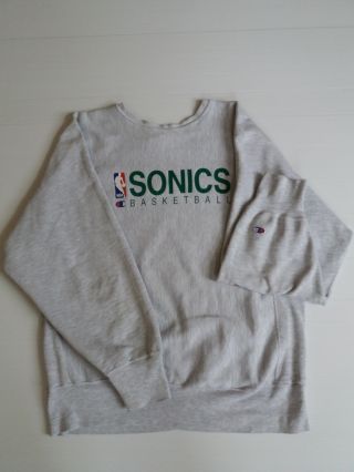 Vintage Seattle Supersonics Champion Reverse Weave Sweatshirt.  Size Men 