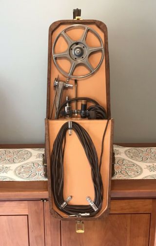 Revere 16mm Sound Movie Projector S 16 w/Speaker Case Vintage 7
