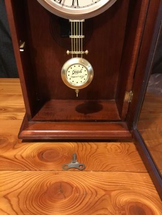 Vintage Wall Clock USA Constitution Clock (We The People). 7