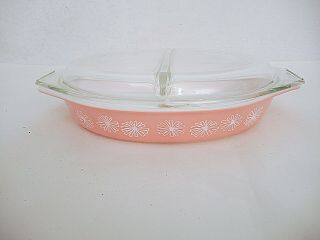 Vintage Pyrex Pink Daisy Divided Vegetable Dish W Lid - 1 1/2 Qt