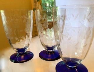 Vtg 1930 - 40s Crystal Cobalt Blue Etched Daisies Floral 3pc 11oz Glasses Tumbler
