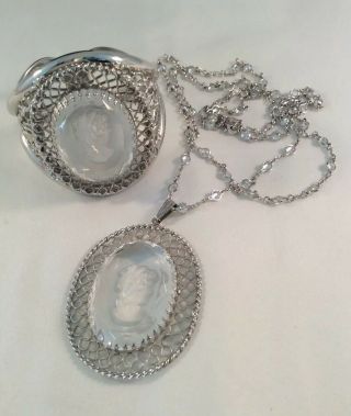 Vintage WHITING AND DAVIS Glass Intaglio Cameo Silver Tone Bracelet And Necklace 5
