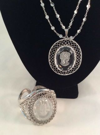 Vintage WHITING AND DAVIS Glass Intaglio Cameo Silver Tone Bracelet And Necklace 8