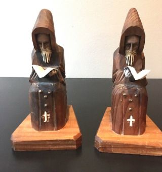 Vintage Priest Monk Catholic Religious Wood Art Carved Bookends Reading Bible 3