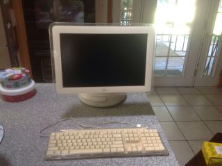 Vintage Apple iMac G4 Complete With Pro Keyboard 3