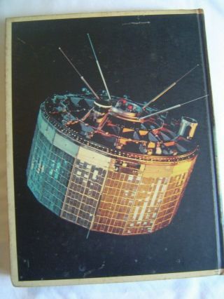 HISTORY OF ROCKETRY & SPACE TRAVEL BY WERNHER VON BRAUN & ORDWAY 1966 1ST 8