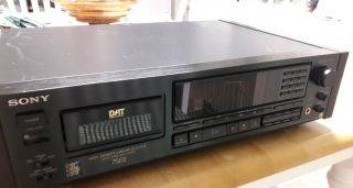 Sony Dtc - 75es Digital Audio Tape Deck Dat Es Player Recorder