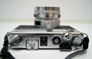 Yashica Electro 35 GSN Rangefinder 35mm Film Camera Yashinon 45mm Lens Vintage 3